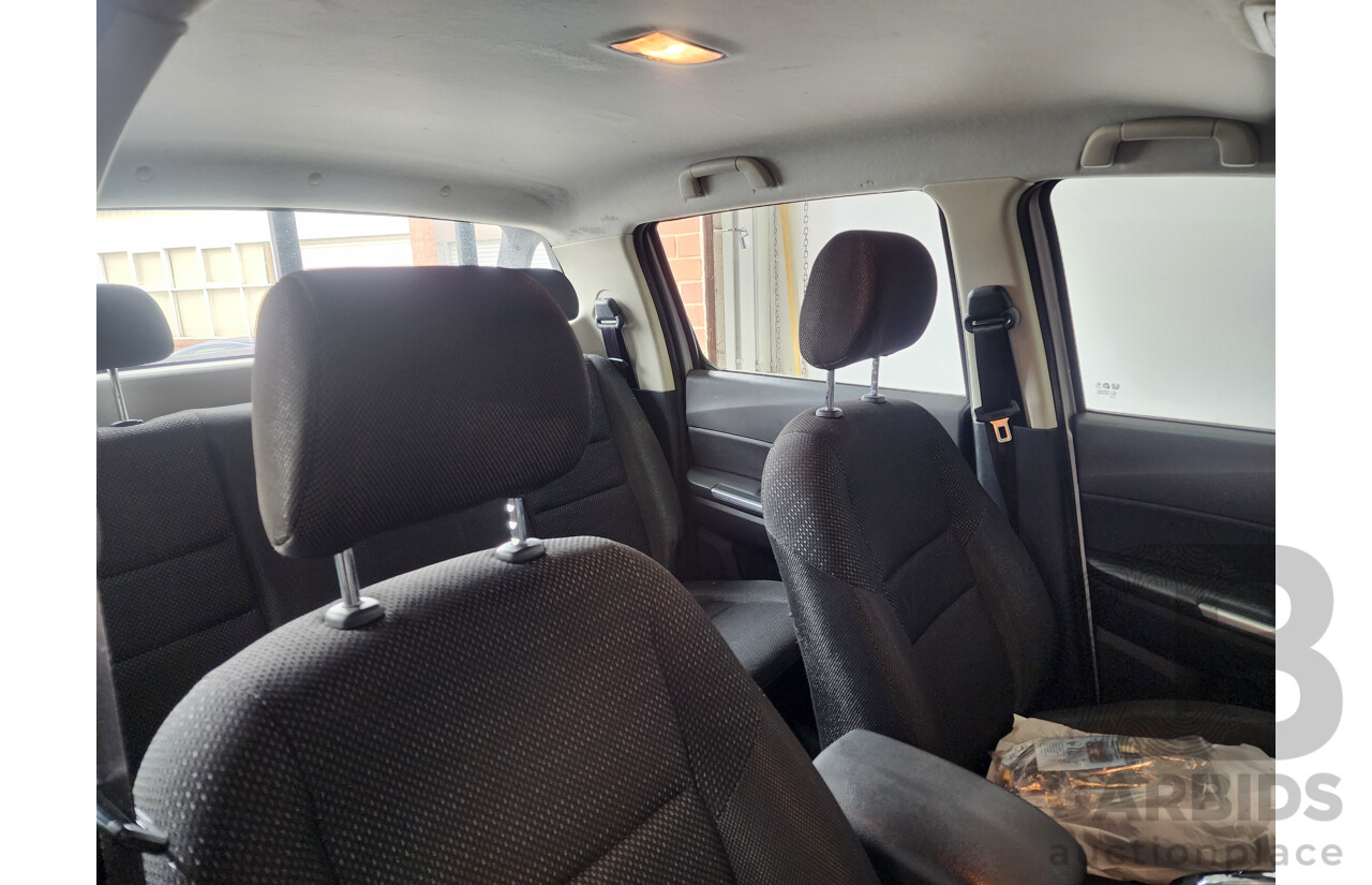 10/2016 Jmc Vigus LX (4x2)  Dual Cab Utility Silver 2.4L