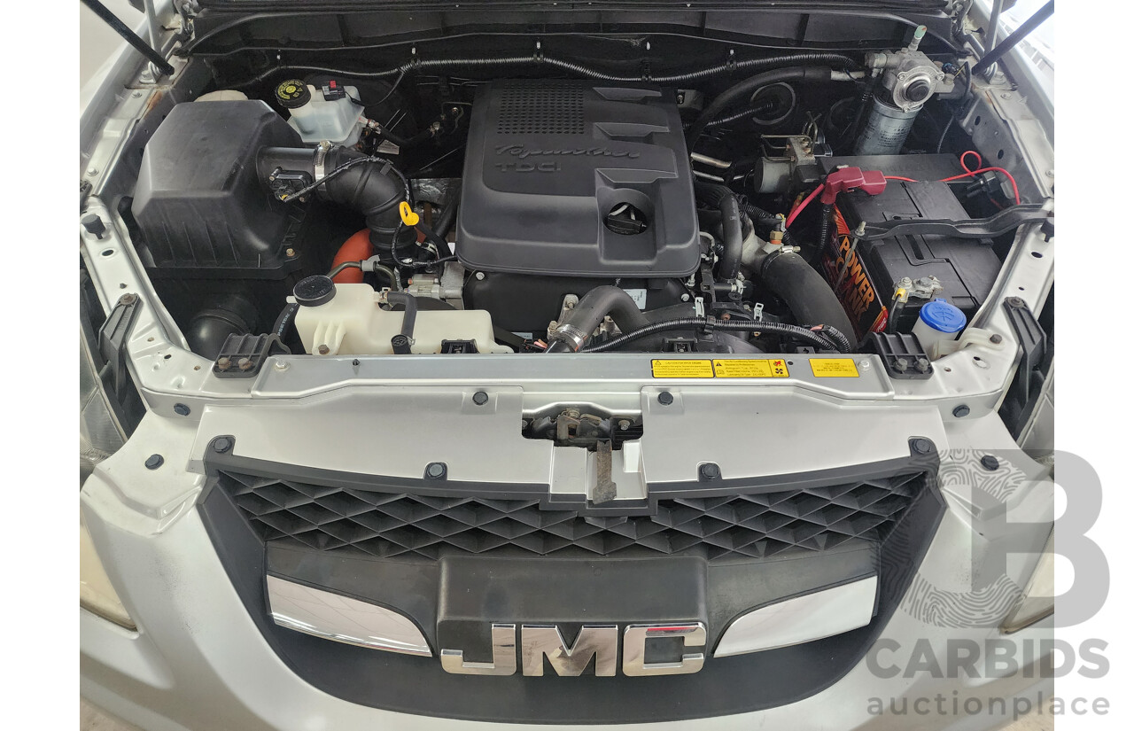 10/2016 Jmc Vigus LX (4x2)  Dual Cab Utility Silver 2.4L