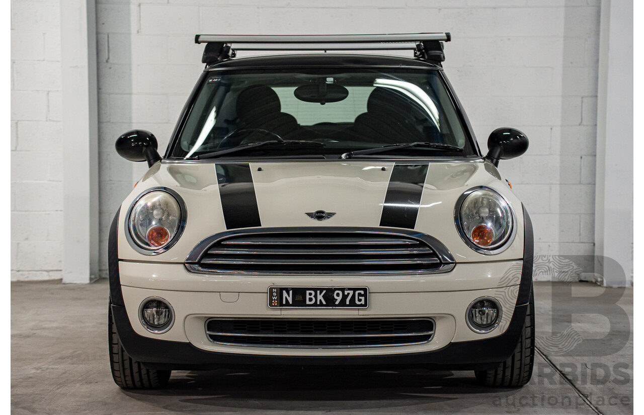 7/2010 Mini Cooper R56 2d Hatchback Pepper White 1.6L