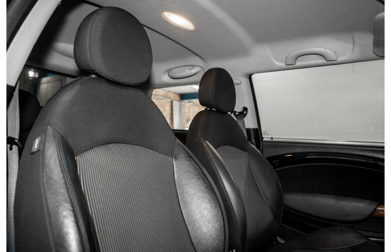 7/2010 Mini Cooper R56 2d Hatchback Pepper White 1.6L