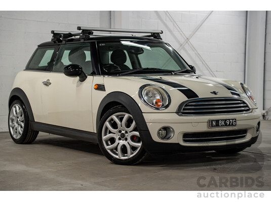 7/2010 Mini Cooper R56 2d Hatchback Pepper White 1.6L
