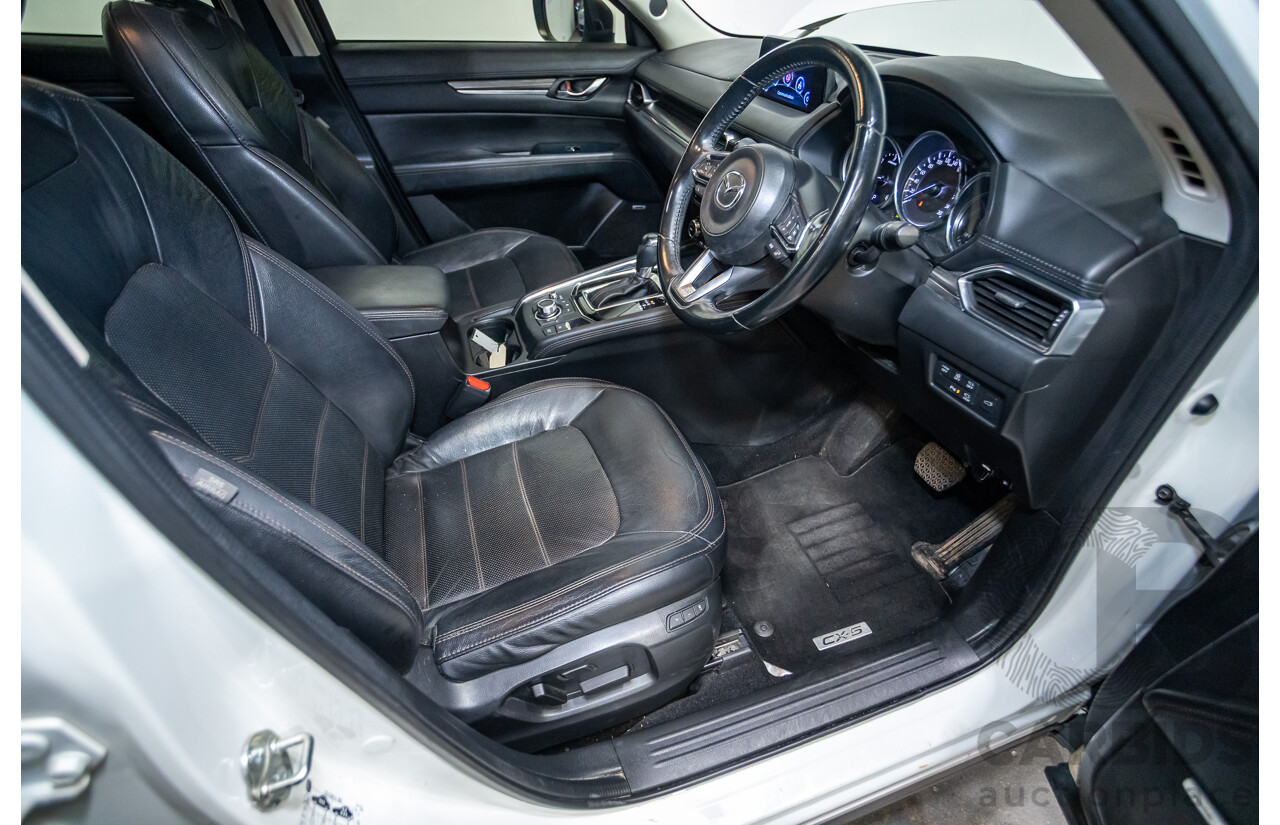 01/2018 Mazda CX-5 Akera (AWD) MY18 KF Series 4d Wagon Snowflake White Pearl Twin Turbo Diesel 2.2L