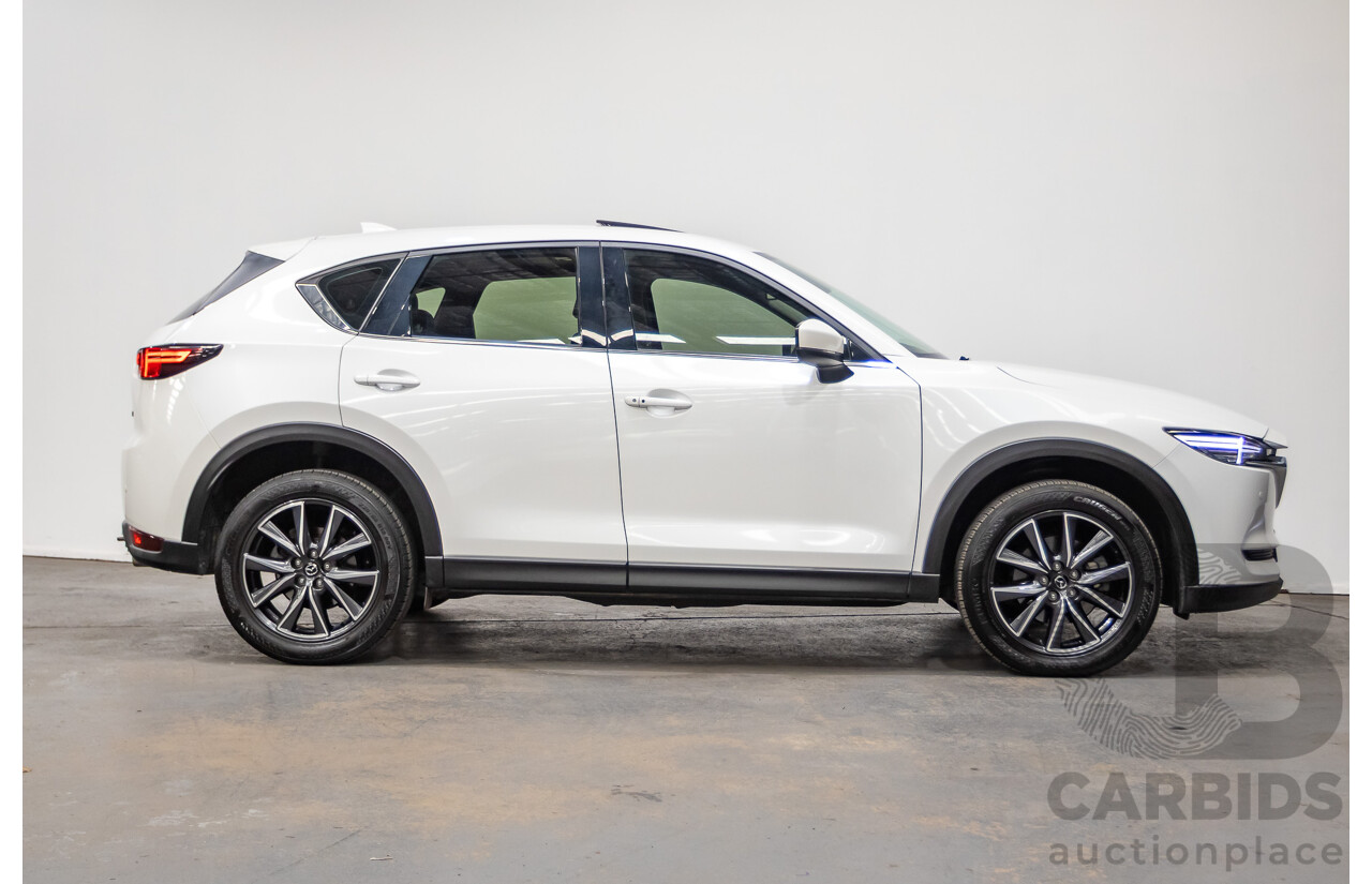 01/2018 Mazda CX-5 Akera (AWD) MY18 KF Series 4d Wagon Snowflake White Pearl Twin Turbo Diesel 2.2L