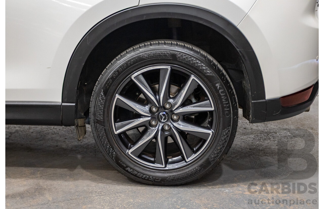 01/2018 Mazda CX-5 Akera (AWD) MY18 KF Series 4d Wagon Snowflake White Pearl Twin Turbo Diesel 2.2L