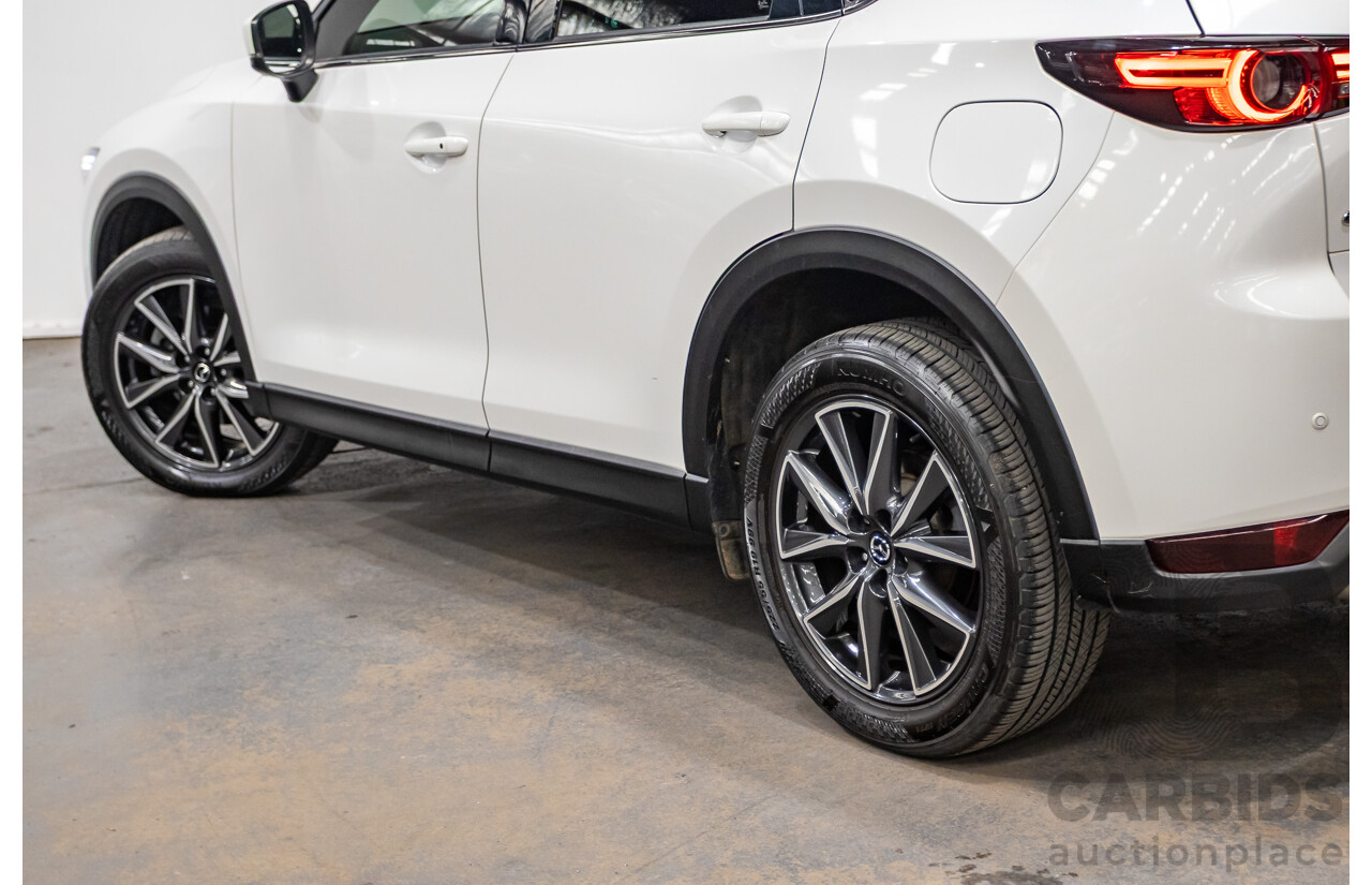 01/2018 Mazda CX-5 Akera (AWD) MY18 KF Series 4d Wagon Snowflake White Pearl Twin Turbo Diesel 2.2L