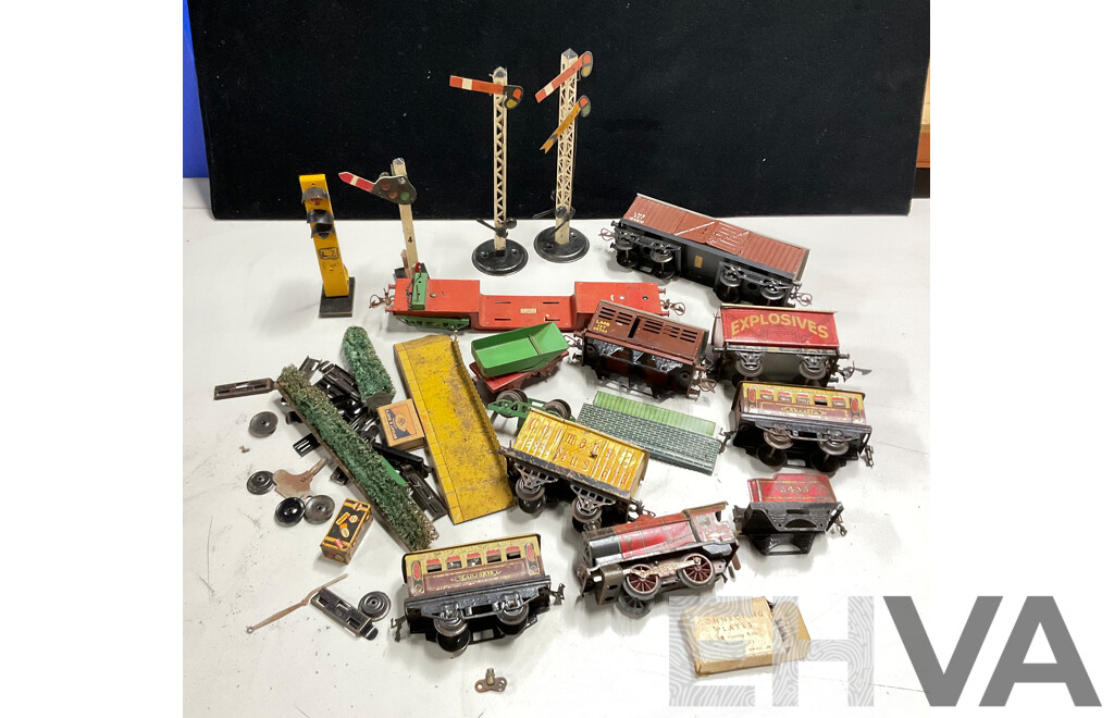Collection of Vintage Hornby O Gauge Railway Rolling Stock, Station Platform and Signals Including Steam Locomotive, Passenger and Freight Cars