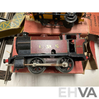Collection of Vintage Hornby O Gauge Railway Rolling Stock, Scenery Items, Some Boxed