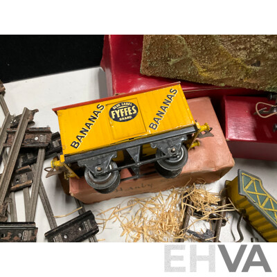 Collection of Vintage Hornby O Gauge Railway Rolling Stock, Scenery Items, Some Boxed
