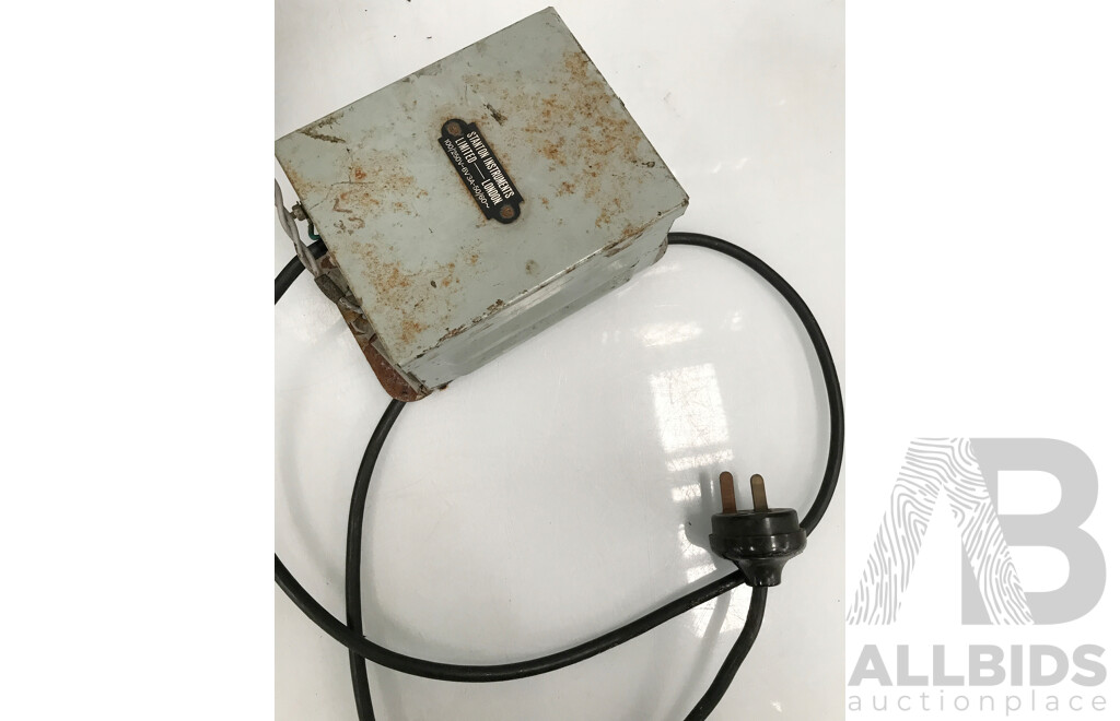 Vintage Stanton Unimatic Analytical Balance