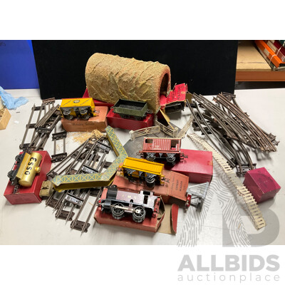 Collection of Vintage Hornby O Gauge Railway Rolling Stock, Scenery Items, Some Boxed