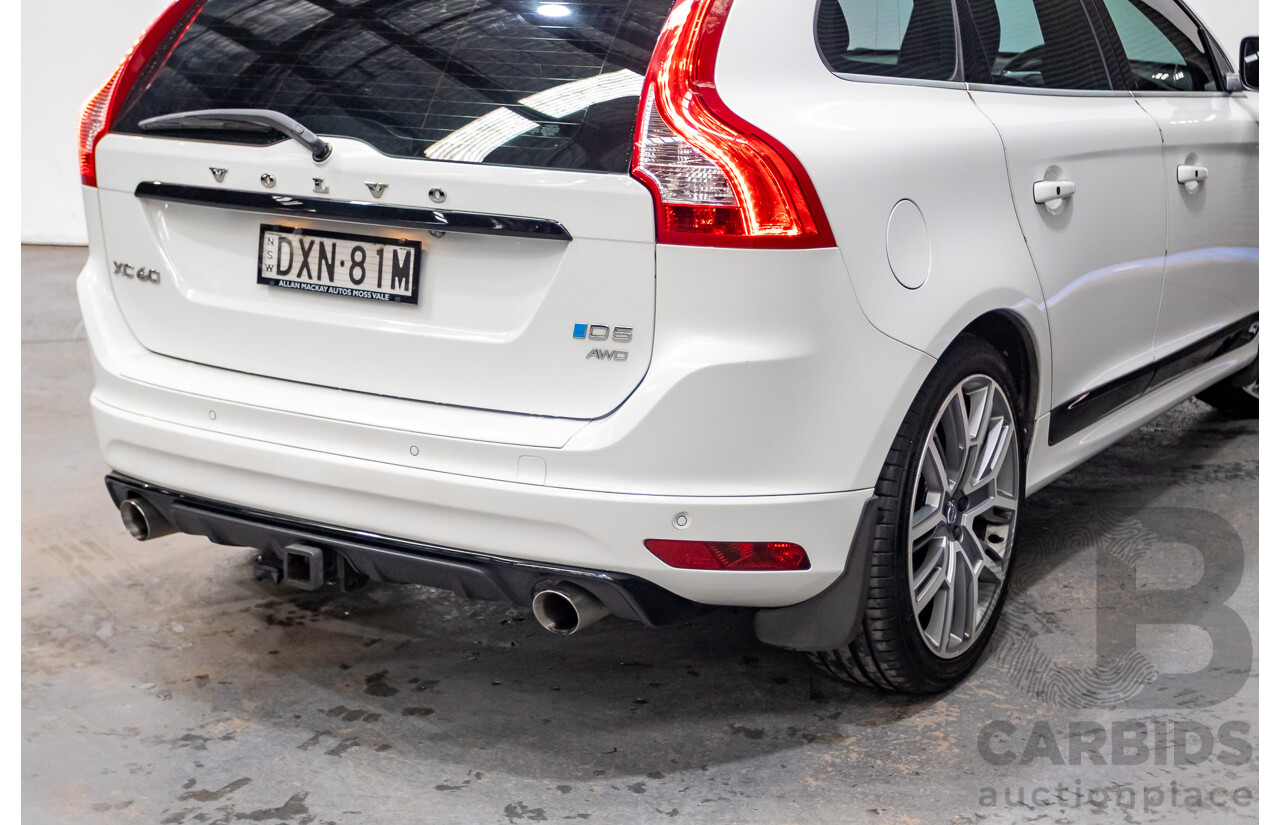 12/2016 Volvo XC60 D5 R-Design (AWD) DZ MY17 4D Wagon Ice White Turbo Diesel 2.4L
