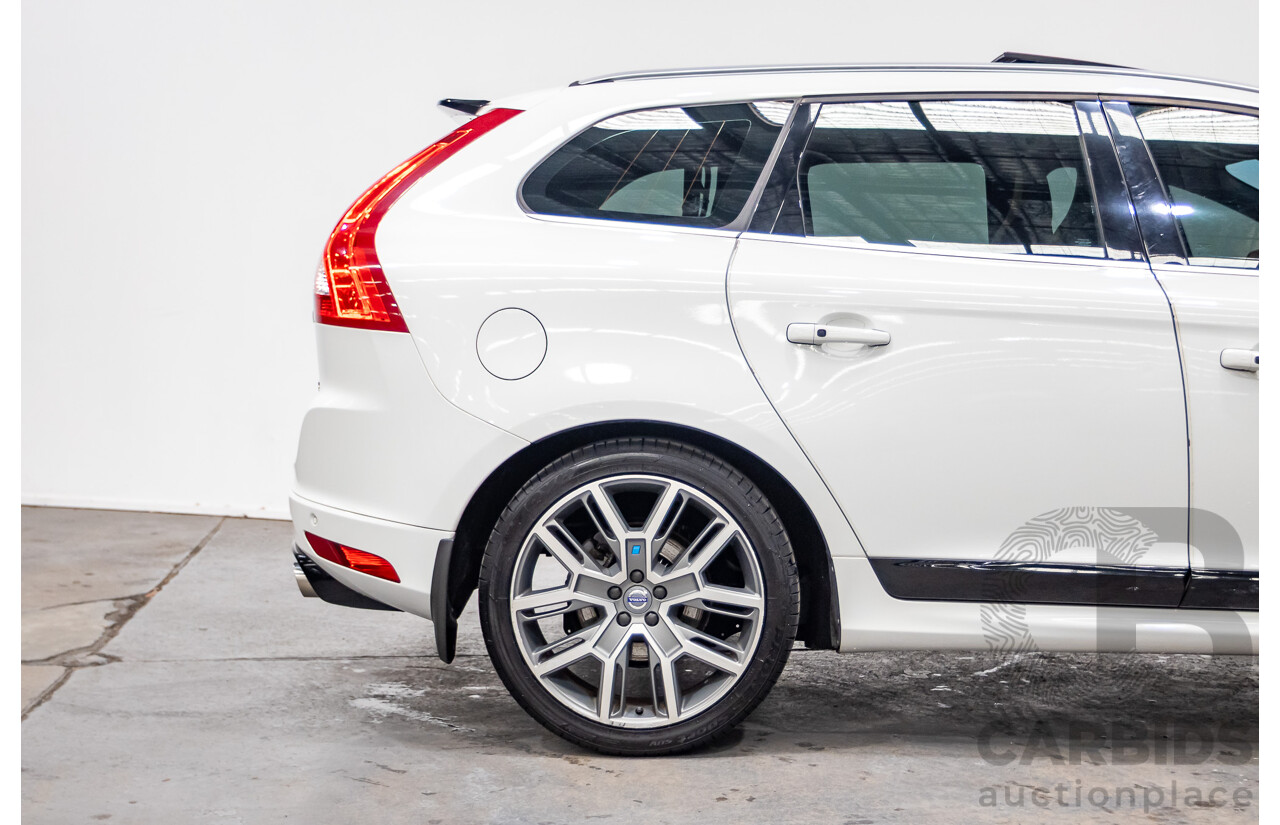 12/2016 Volvo XC60 D5 R-Design (AWD) DZ MY17 4D Wagon Ice White Turbo Diesel 2.4L