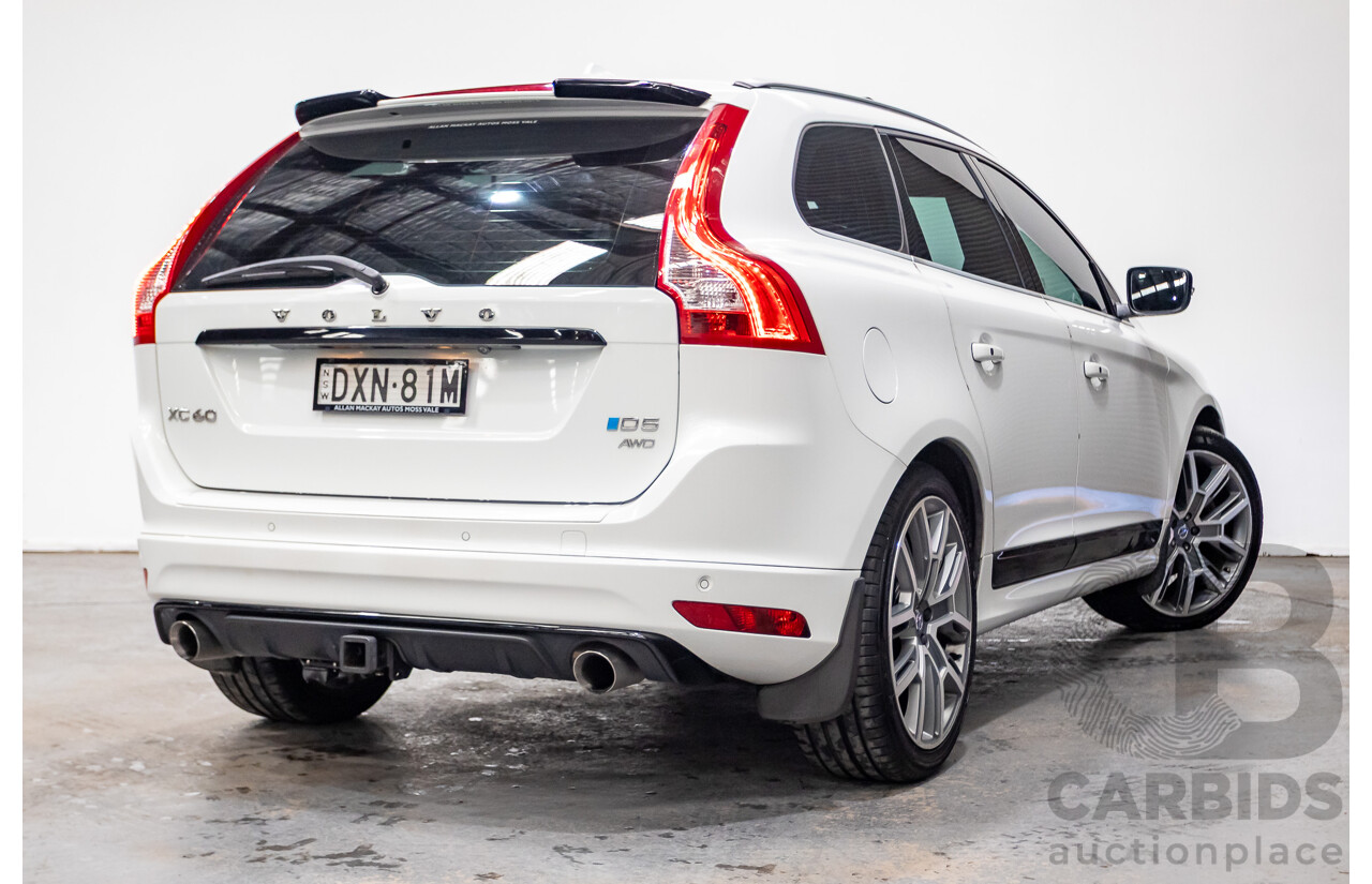 12/2016 Volvo XC60 D5 R-Design (AWD) DZ MY17 4D Wagon Ice White Turbo Diesel 2.4L