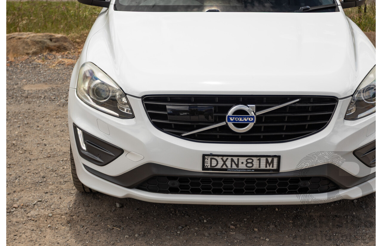 12/2016 Volvo XC60 D5 R-Design (AWD) DZ MY17 4D Wagon Ice White Turbo Diesel 2.4L