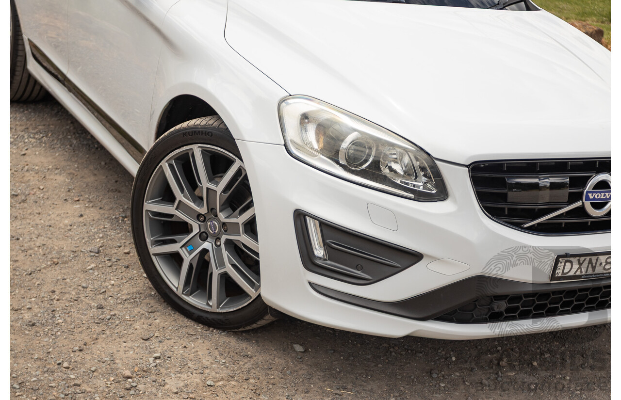 12/2016 Volvo XC60 D5 R-Design (AWD) DZ MY17 4D Wagon Ice White Turbo Diesel 2.4L