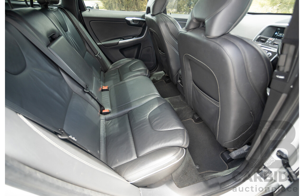 12/2016 Volvo XC60 D5 R-Design (AWD) DZ MY17 4D Wagon Ice White Turbo Diesel 2.4L