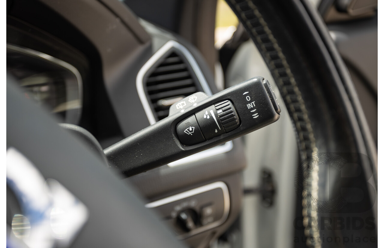 12/2016 Volvo XC60 D5 R-Design (AWD) DZ MY17 4D Wagon Ice White Turbo Diesel 2.4L