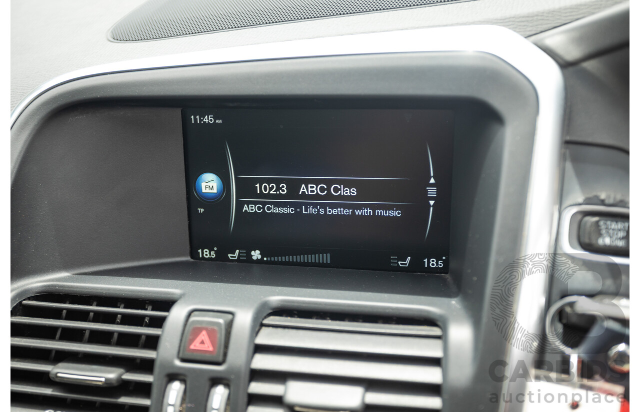 12/2016 Volvo XC60 D5 R-Design (AWD) DZ MY17 4D Wagon Ice White Turbo Diesel 2.4L