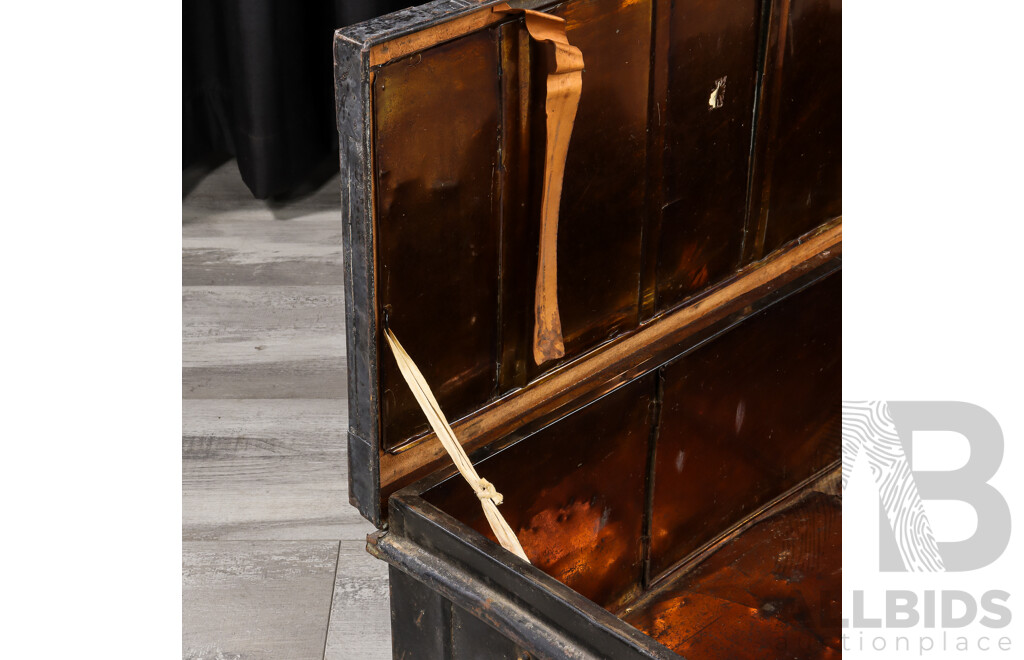 Vintage Metal Military Strong Box