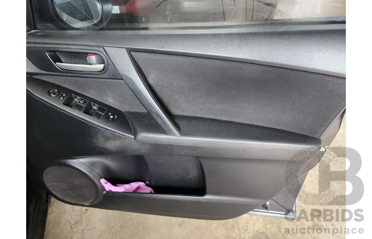 9/2011 Mazda Mazda3 NEO BL 10 UPGRADE 5d Hatchback Black 2.0L