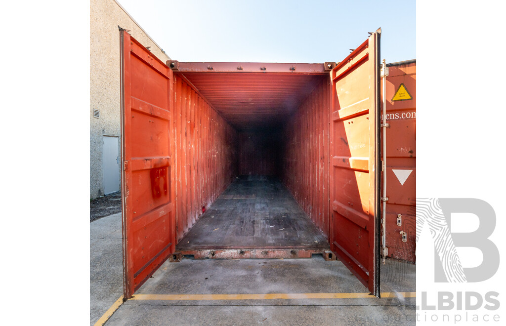 09/2006, 40Ft High Cube Shipping Container - Red