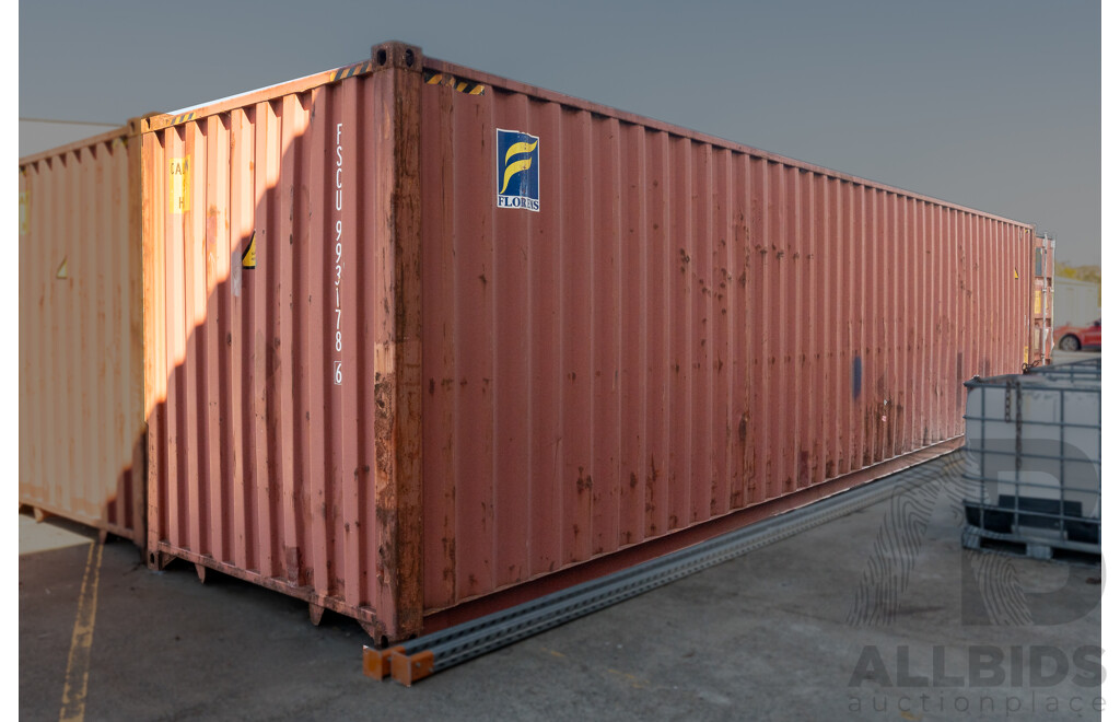 09/2006, 40Ft High Cube Shipping Container - Red
