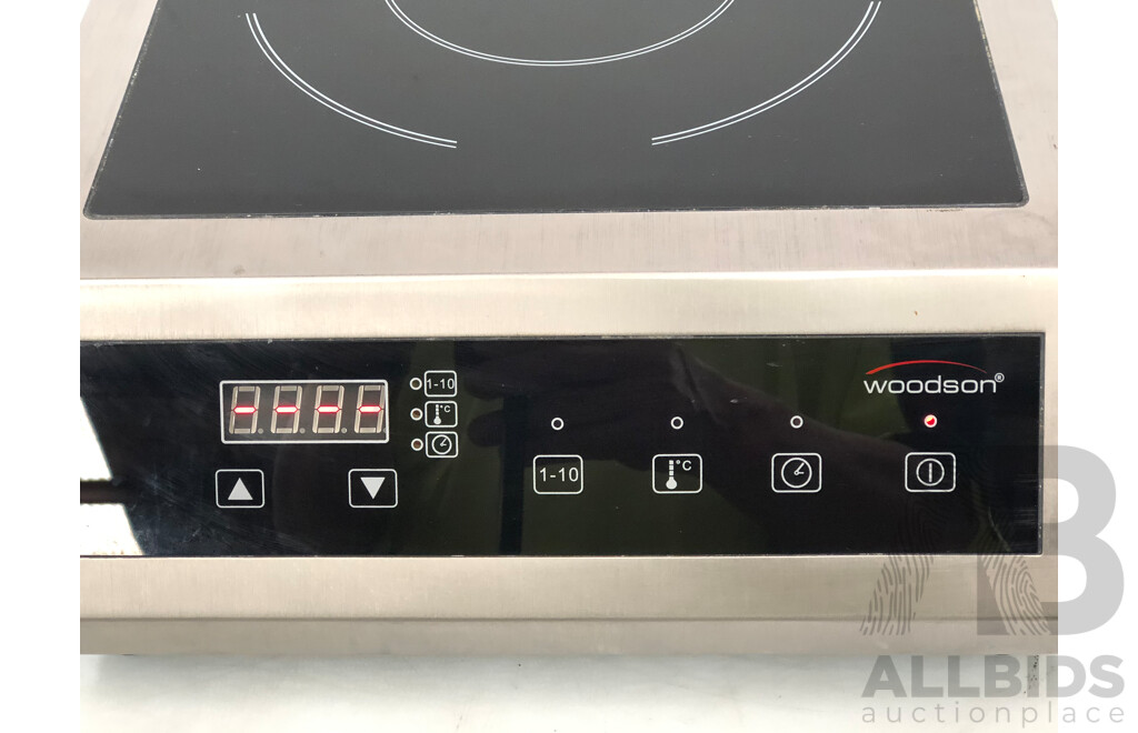 Woodson 2.4kW Single Induction Benchtop Cooker
