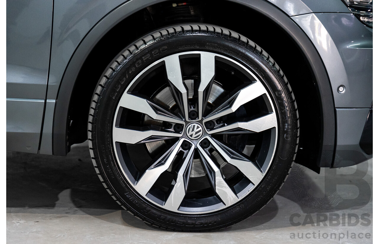 02/2020 Volkswagen Tiguan Highline Allspace R-Line Package 162 TSI (AWD) 5NA MY20 4d Wagon Platinum Grey Metallic Turbo 2.0L - 7 Seater