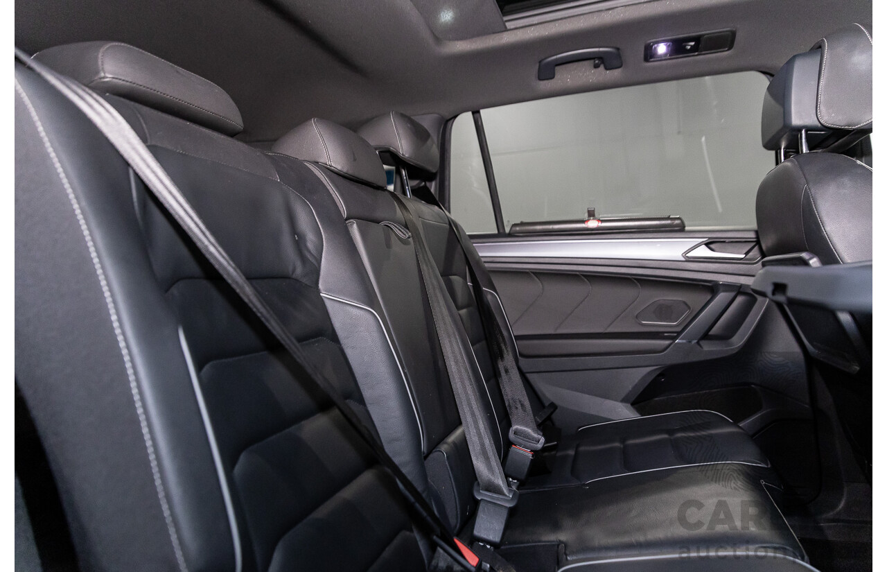 02/2020 Volkswagen Tiguan Highline Allspace R-Line Package 162 TSI (AWD) 5NA MY20 4d Wagon Platinum Grey Metallic Turbo 2.0L - 7 Seater
