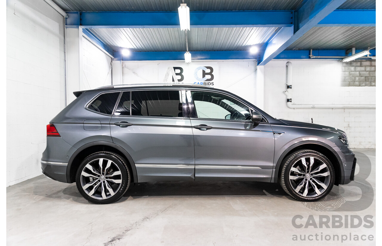02/2020 Volkswagen Tiguan Highline Allspace R-Line Package 162 TSI (AWD) 5NA MY20 4d Wagon Platinum Grey Metallic Turbo 2.0L - 7 Seater