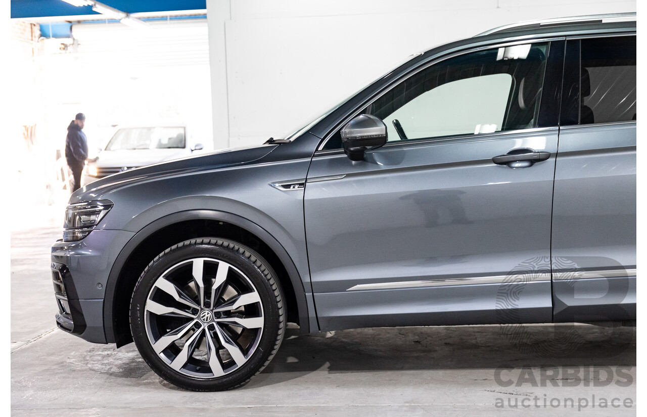 02/2020 Volkswagen Tiguan Highline Allspace R-Line Package 162 TSI (AWD) 5NA MY20 4d Wagon Platinum Grey Metallic Turbo 2.0L - 7 Seater