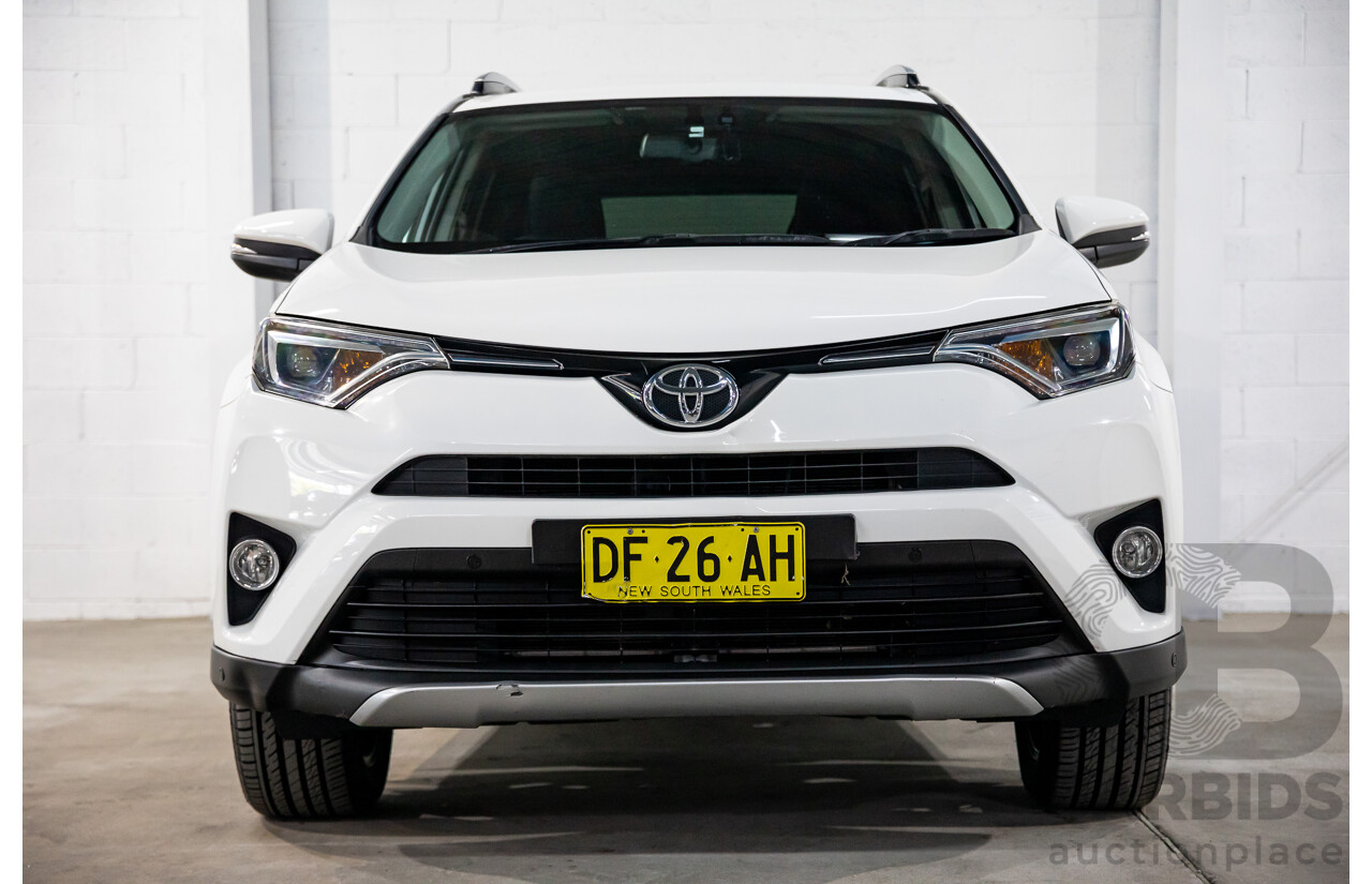12/2016 Toyota RAV4 GXL (FWD) ZSA42R MY17 4d Wagon Glacier White 2.0L