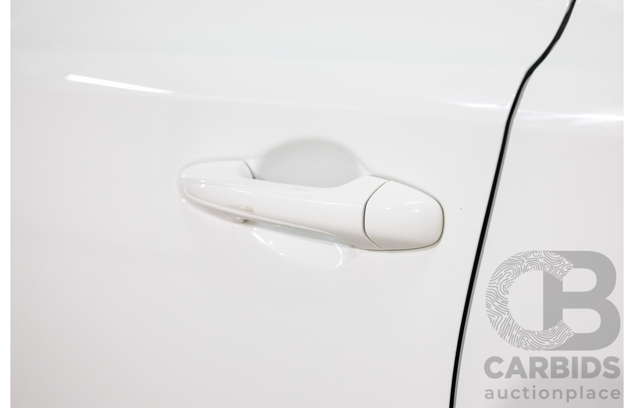 12/2016 Toyota RAV4 GXL (FWD) ZSA42R MY17 4d Wagon Glacier White 2.0L