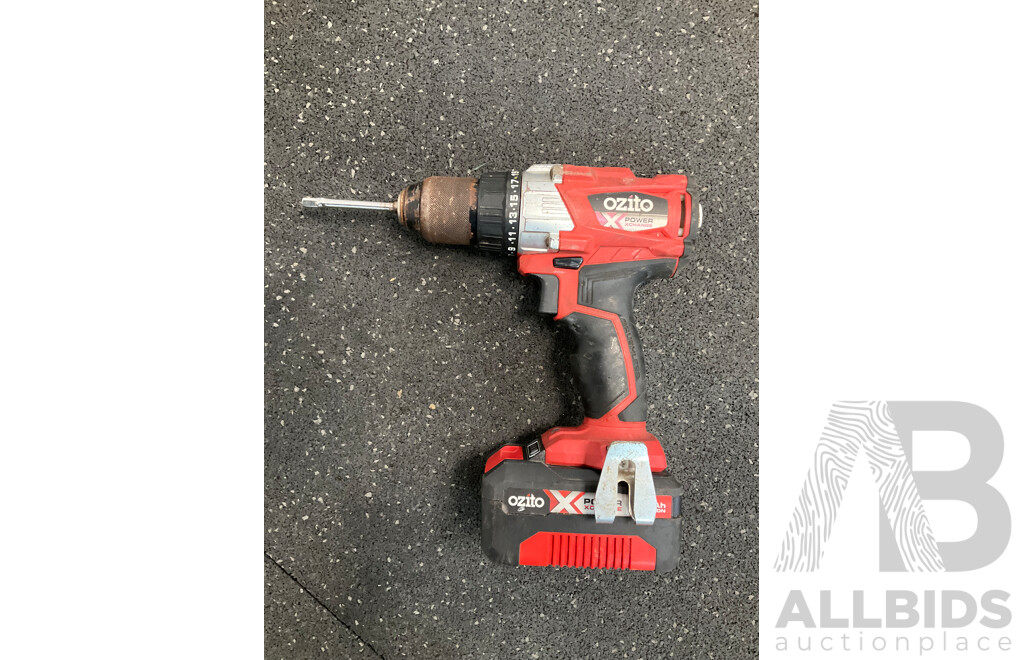 OZITO 18V Cordless Circular Saw (PXCSS-500), Ozito 18V Brushless Drill Driver (PXBDS-220), OZITO 18V 4.0Ah Battery and Toolbag with Assorted Tools