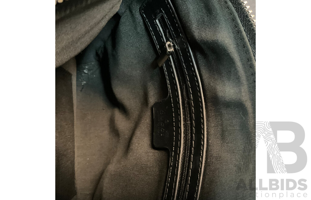 Modern Men's Crossbody Bag