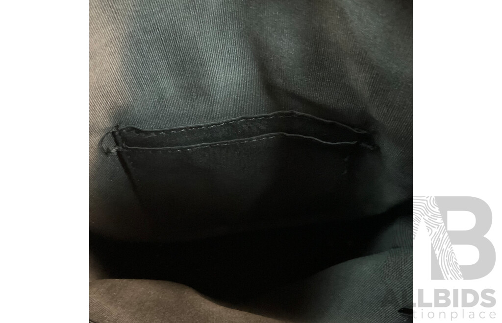 Modern Men's Crossbody Bag