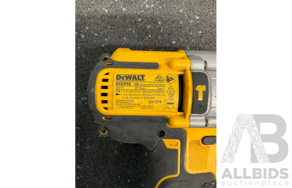 DeWALT 18V XR Brushless Hammer Drill (DCD996) Skinn Only - ORP $379