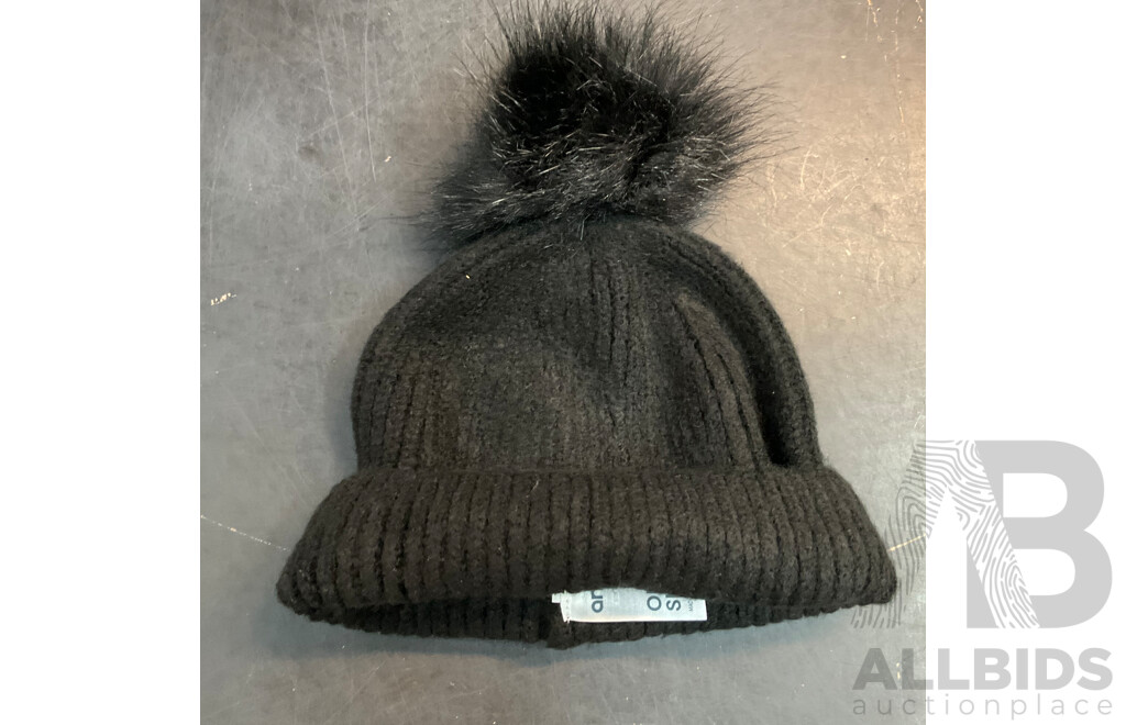 Assorted ANKO Tote Bag/ Hat  & OXX Make Up & EVERLAST Pants - Lot of 9