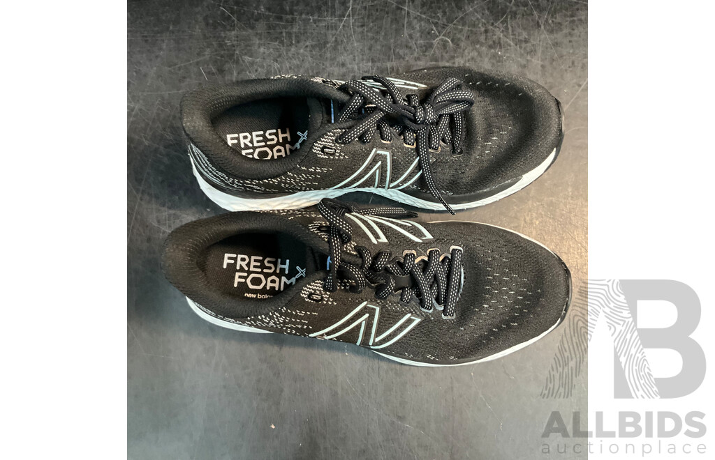 New Balance W880E11 Fresh Foam Running Shoe Size US6