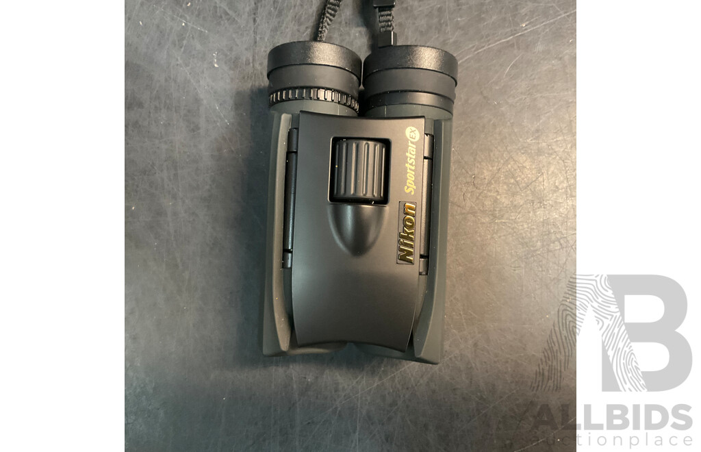 NIKON 10x25 Sportstar EX Binoculars