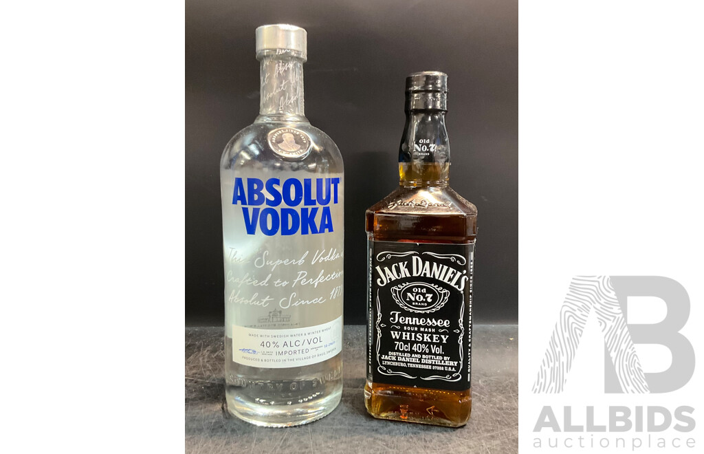 Absolut Vodka 1L & Jack Daniel's Jennessee Whiskey 700ml - Lot of 2