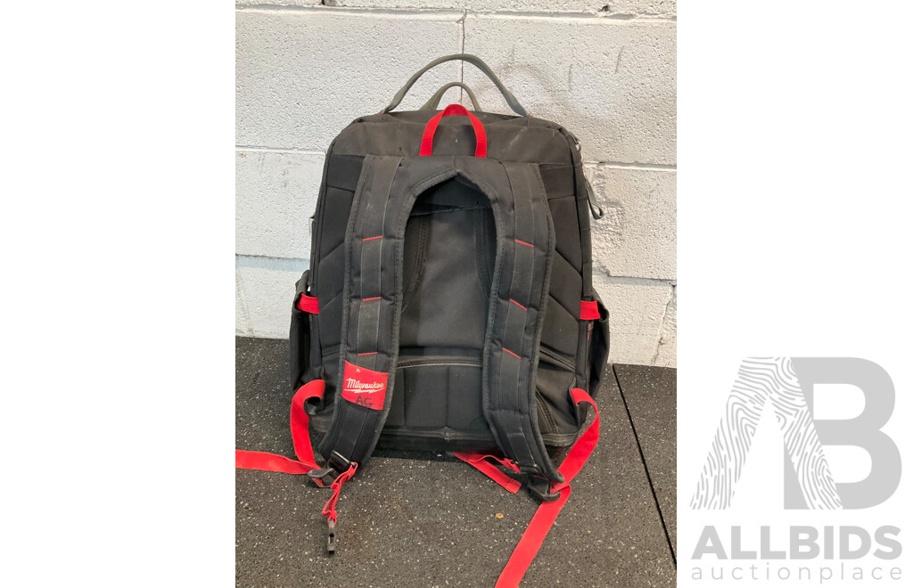 MILWAUKEE Packout Backpack 