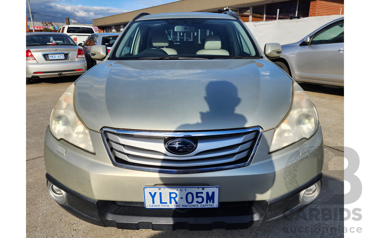 3/2011 Subaru Outback 3.6R Premium MY11 4d Wagon Gold 3.6L