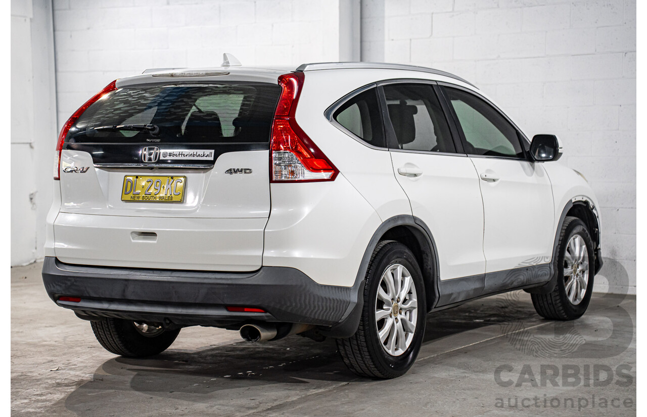 1/2014 Honda CR-V VTi (4x4) 30 MY15 4d Wagon Taffeta White 2.4L