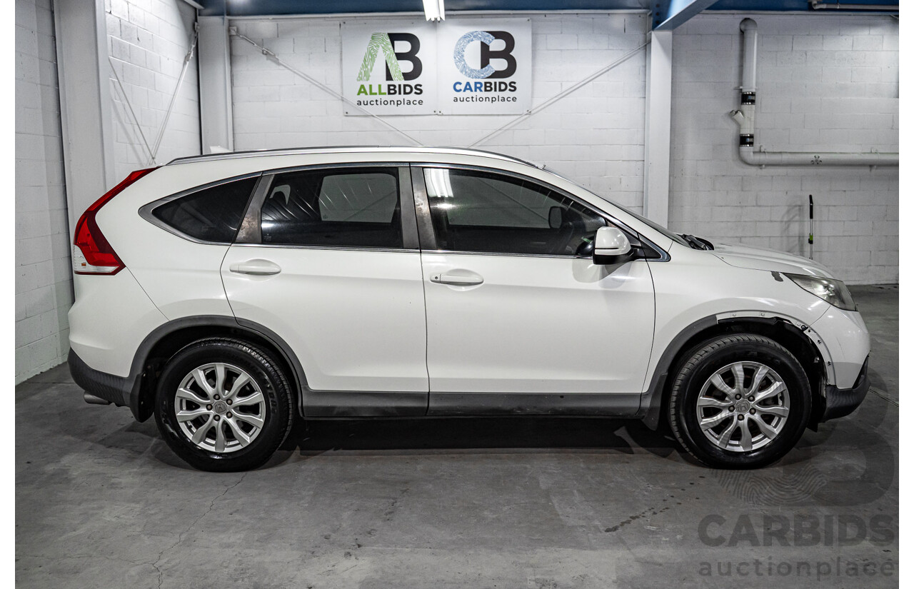 1/2014 Honda CR-V VTi (4x4) 30 MY15 4d Wagon Taffeta White 2.4L
