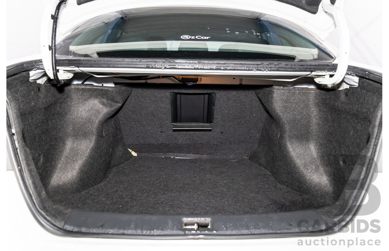 3/2013 Nissan Pulsar Ti B17 4d Sedan Diamond White 1.8L