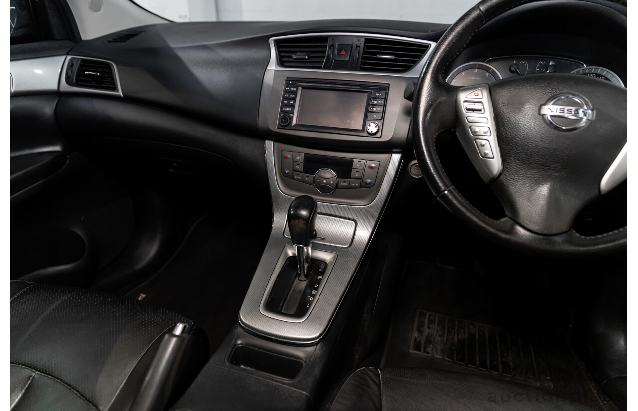 3/2013 Nissan Pulsar Ti B17 4d Sedan Diamond White 1.8L