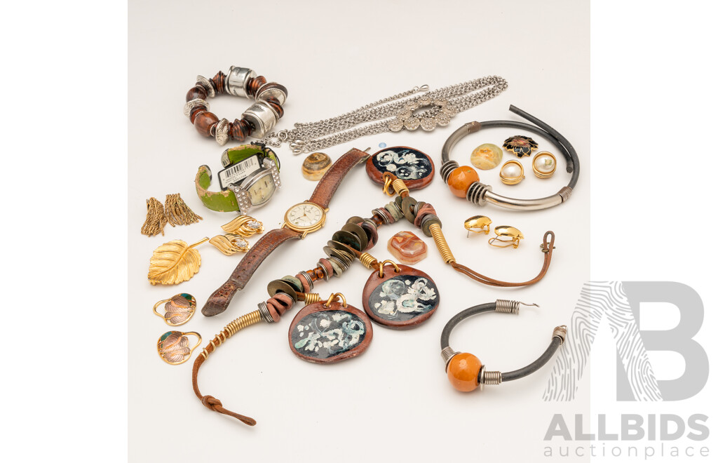 Collection of Vintage Jewellery Including Lorus Watch and Artisan Silver Beaded Necklets