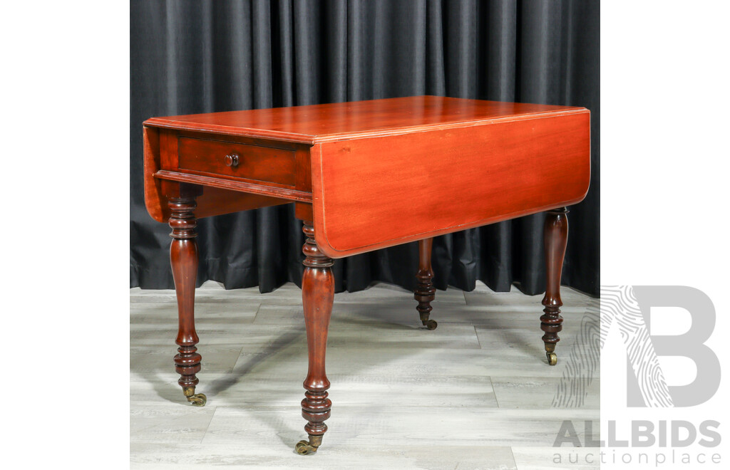 Victorian Mahogany Pembroke Table