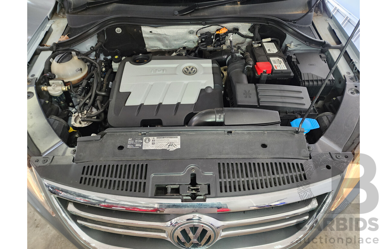 2/2010 Volkswagen Tiguan 103 TDI 5NC MY10 4d Wagon Grey 2.0L